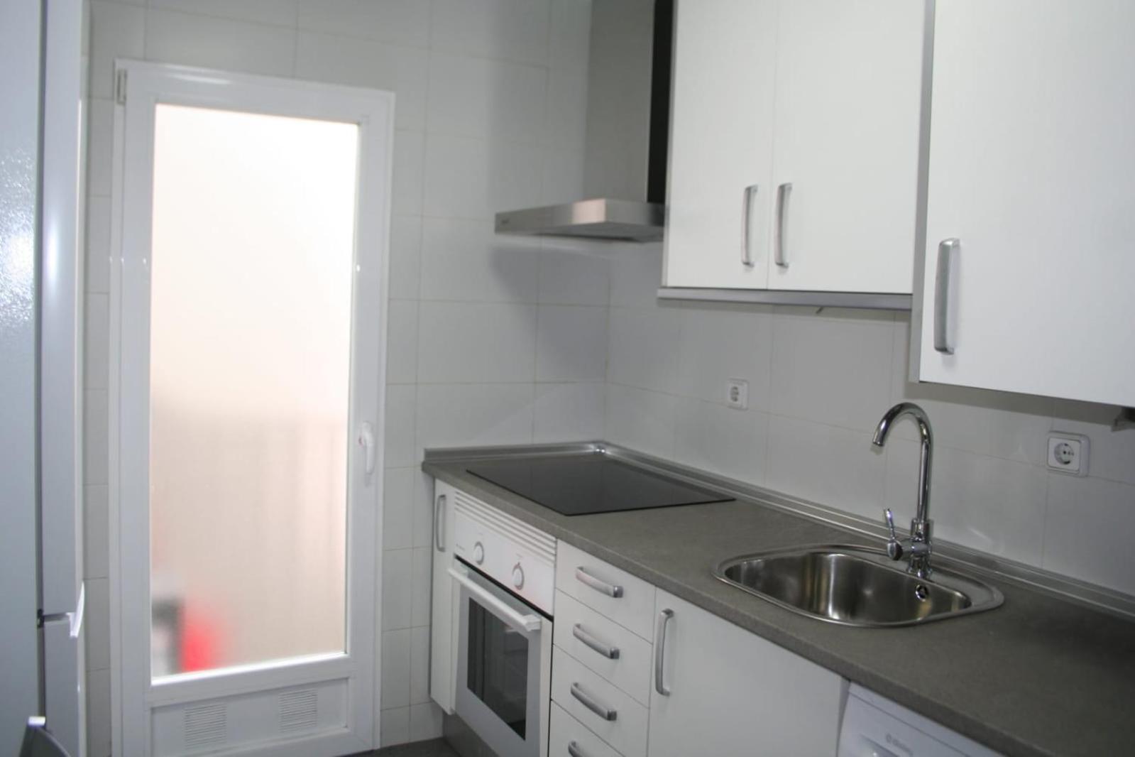 Alojamiento Adelfas Apartman Madrid Szoba fotó